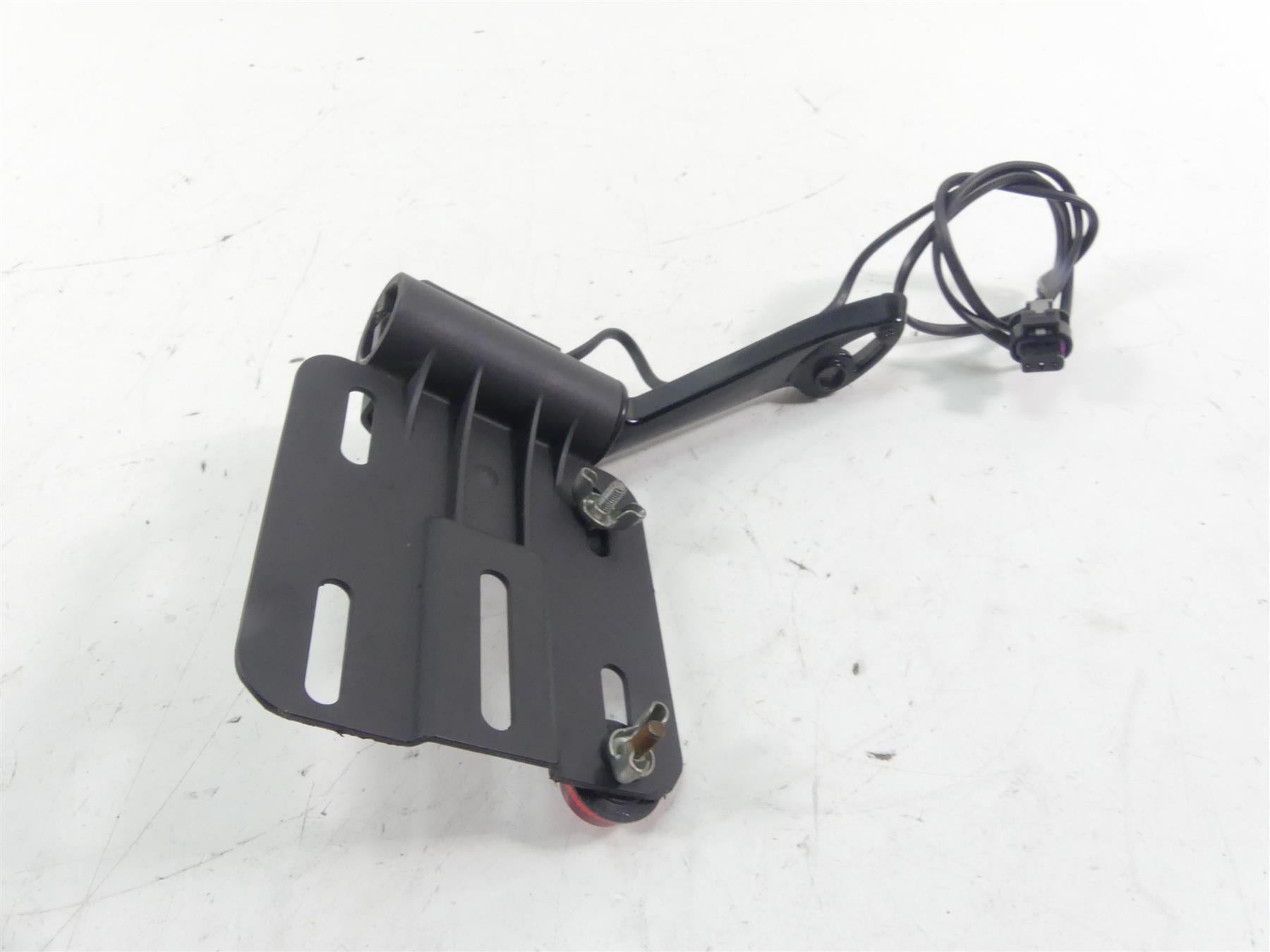2019 Harley Softail FXBB Street Bob Side License Plate Holder Mount 67900115 {{ shop.shopifyCountryName }} - Mototech271