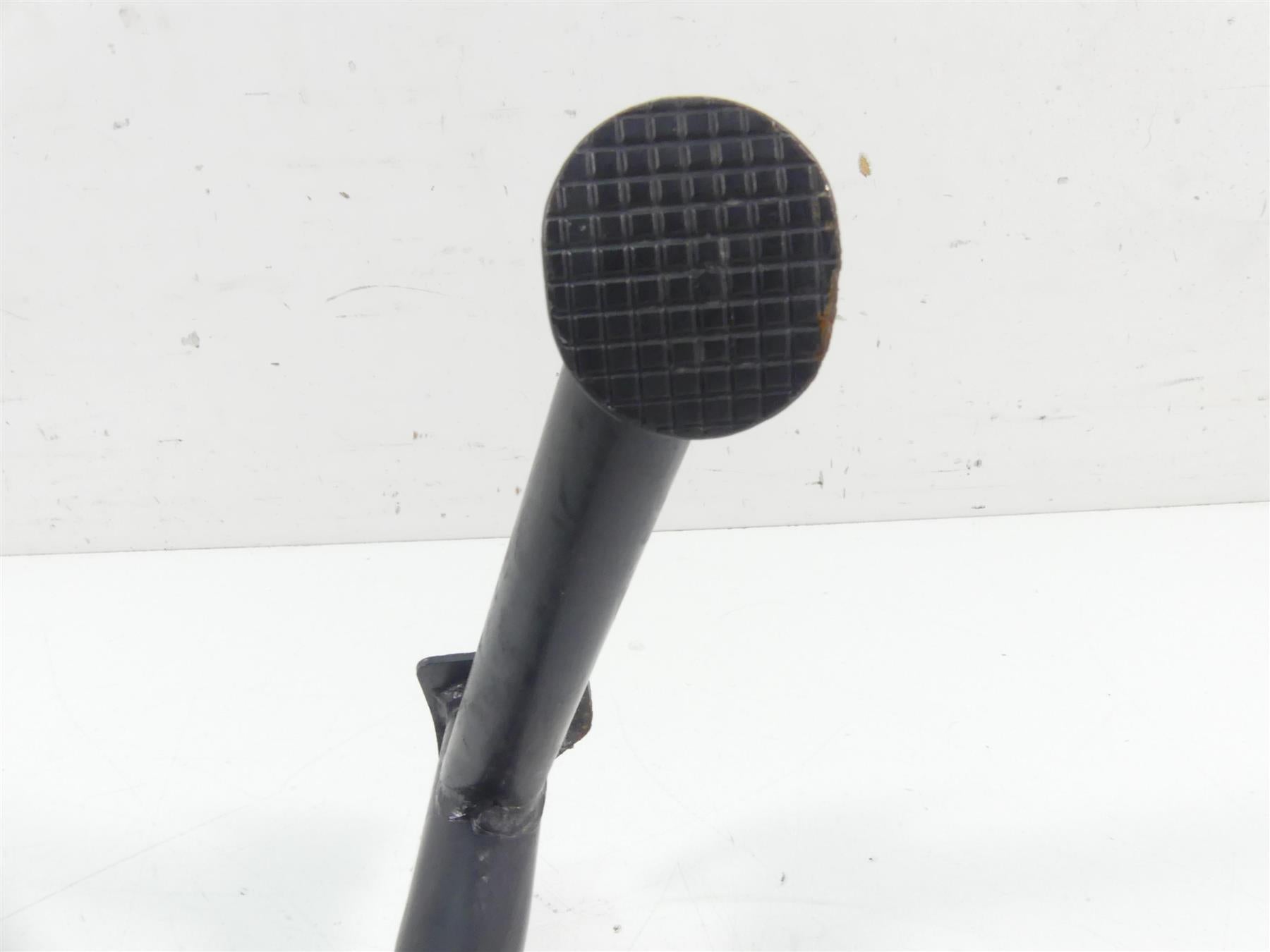 2008 Yamaha FZ1 Fazer Center Kickstand Kick Stand 3C3-27111-00-00 {{ shop.shopifyCountryName }} - Mototech271