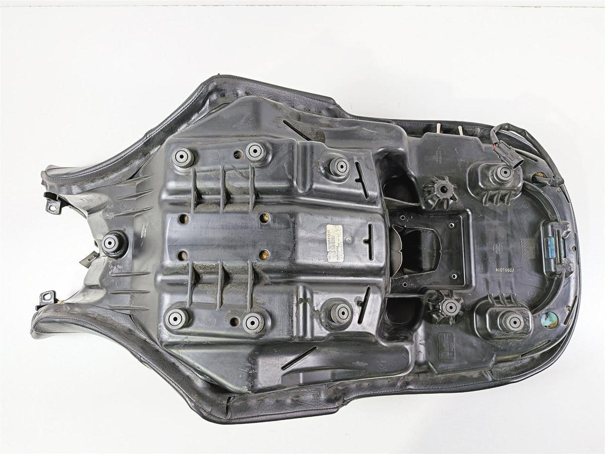 2013 Victory Vision Tour Front Rear Heated Seat Saddle 2684352 {{ shop.shopifyCountryName }} - Mototech271