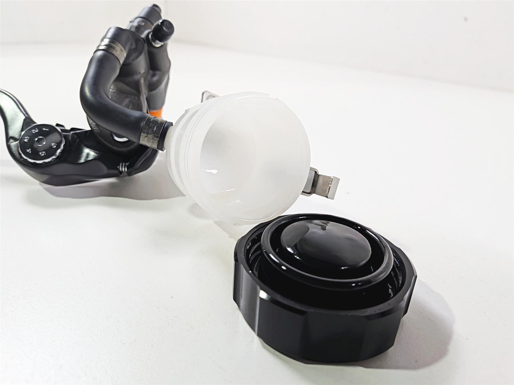 2024 Suzuki GSXR600 Front Radial Brake Master Cylinder Nissin 11/16 59600-47H00 {{ shop.shopifyCountryName }} - Mototech271
