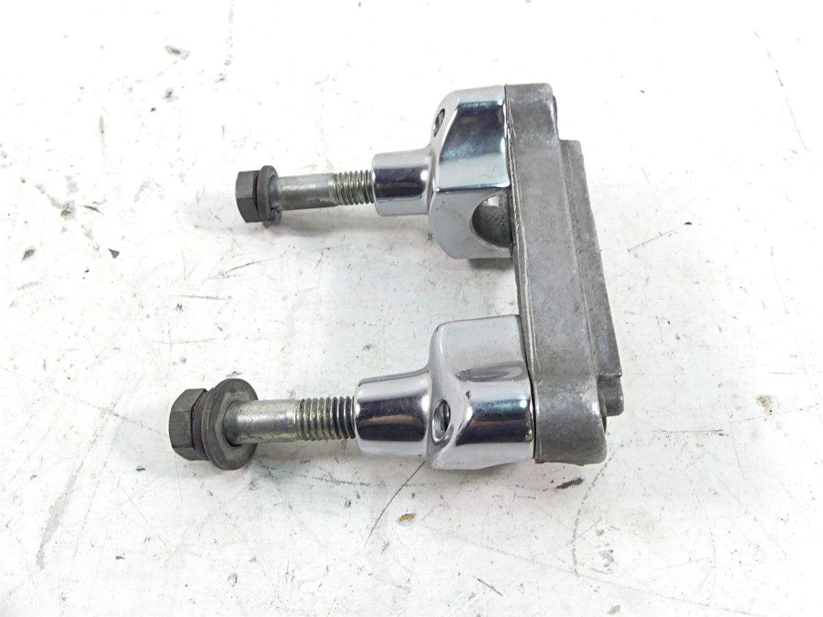 1979 Harley Sportster XLS1000 Roadster Handlebar Mount Riser 55902-79 55900-79 {{ shop.shopifyCountryName }} - Mototech271
