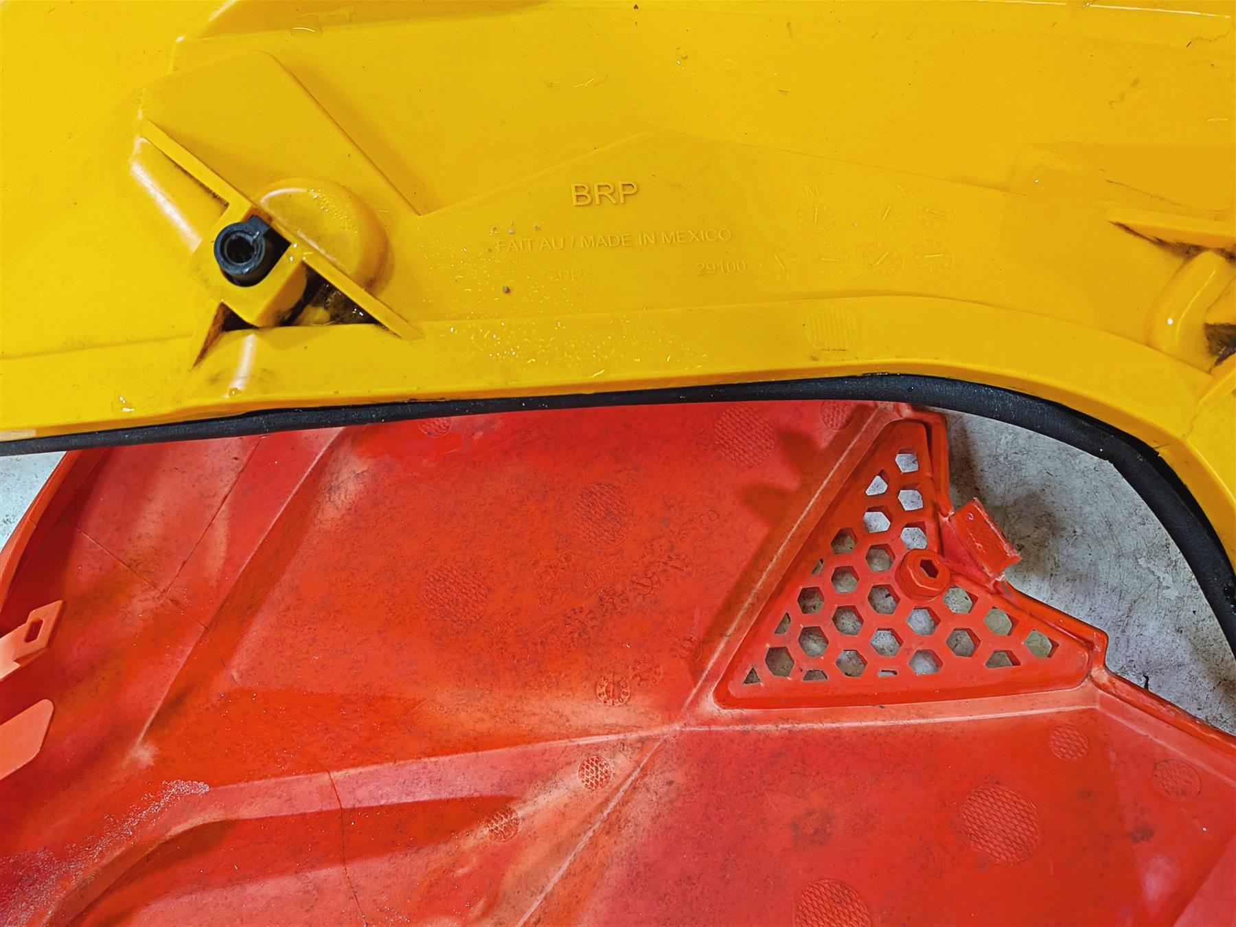 2019 Sea-Doo Spark 900 Trixx Outer Exterior Cover Fairing Set 291004496 {{ shop.shopifyCountryName }} - Mototech271