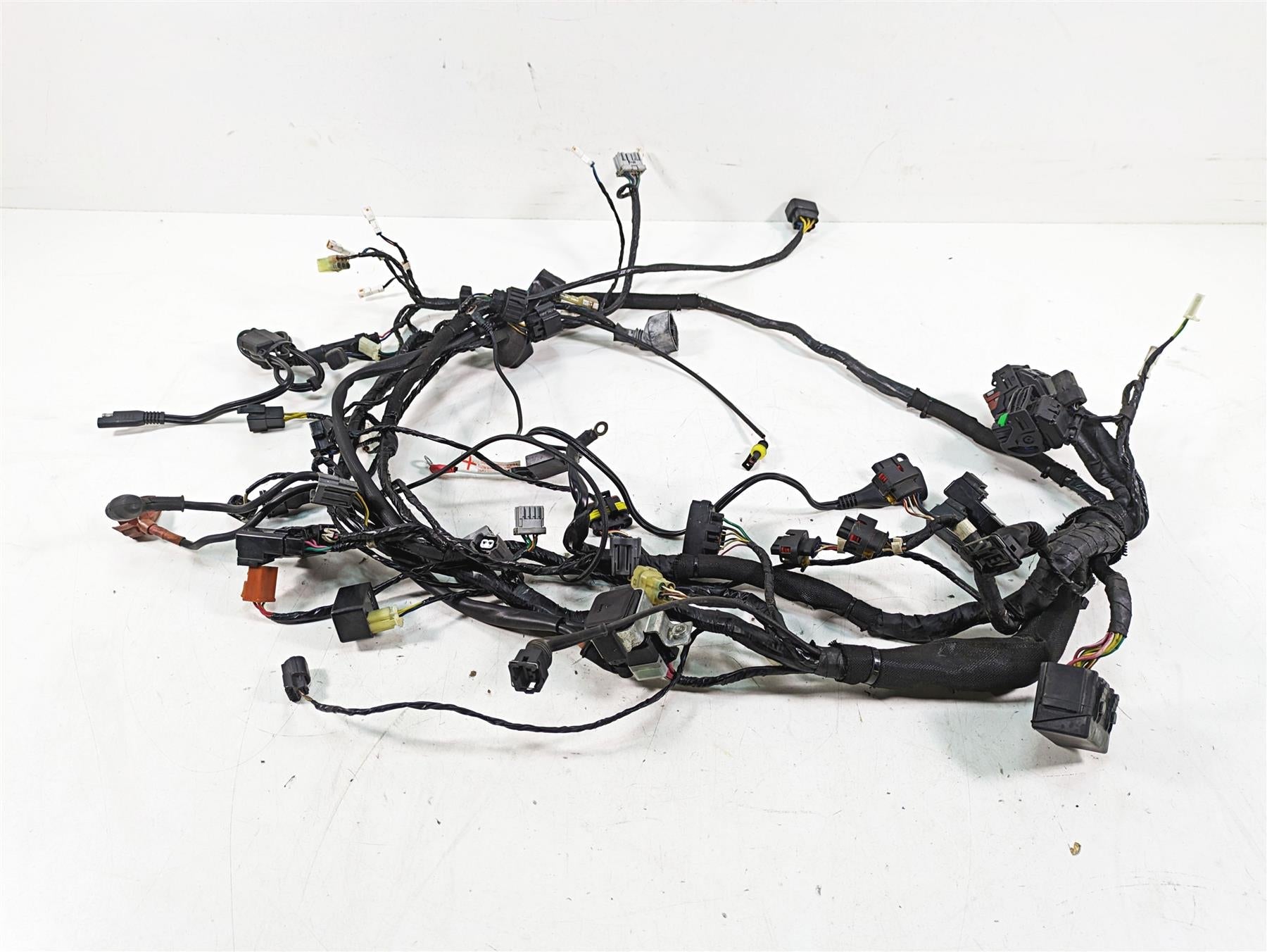 2013 MV Agusta F3 675 ERA Main Wiring Harness Loom No Abs - Read 8000B5913 {{ shop.shopifyCountryName }} - Mototech271