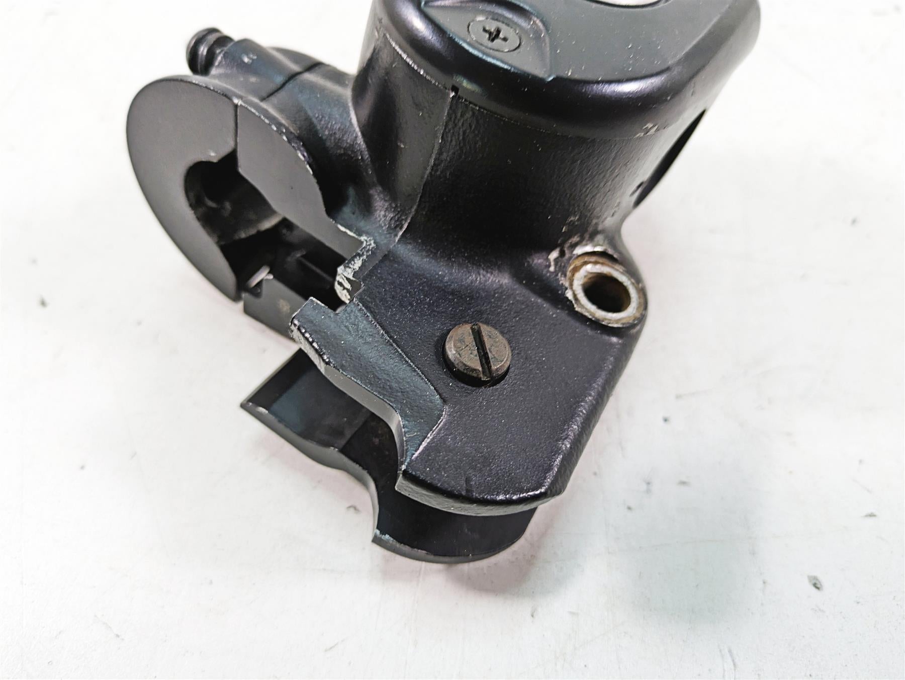 2019 Harley XL883N Sportster Iron Front 1/2" Brake Master Cylinder 41700099 {{ shop.shopifyCountryName }} - Mototech271