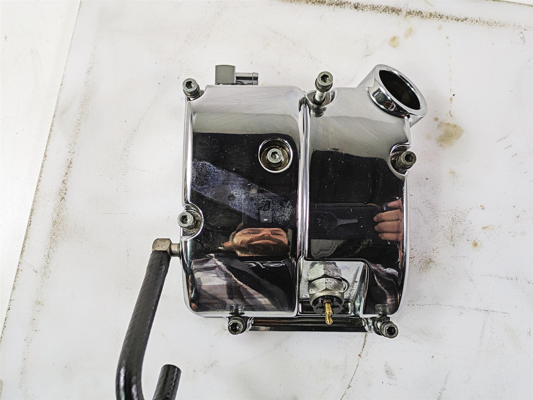 1999 Harley Dyna FXDL Low Rider Upper Trannsmission Chrome Cover 34471-99B {{ shop.shopifyCountryName }} - Mototech271