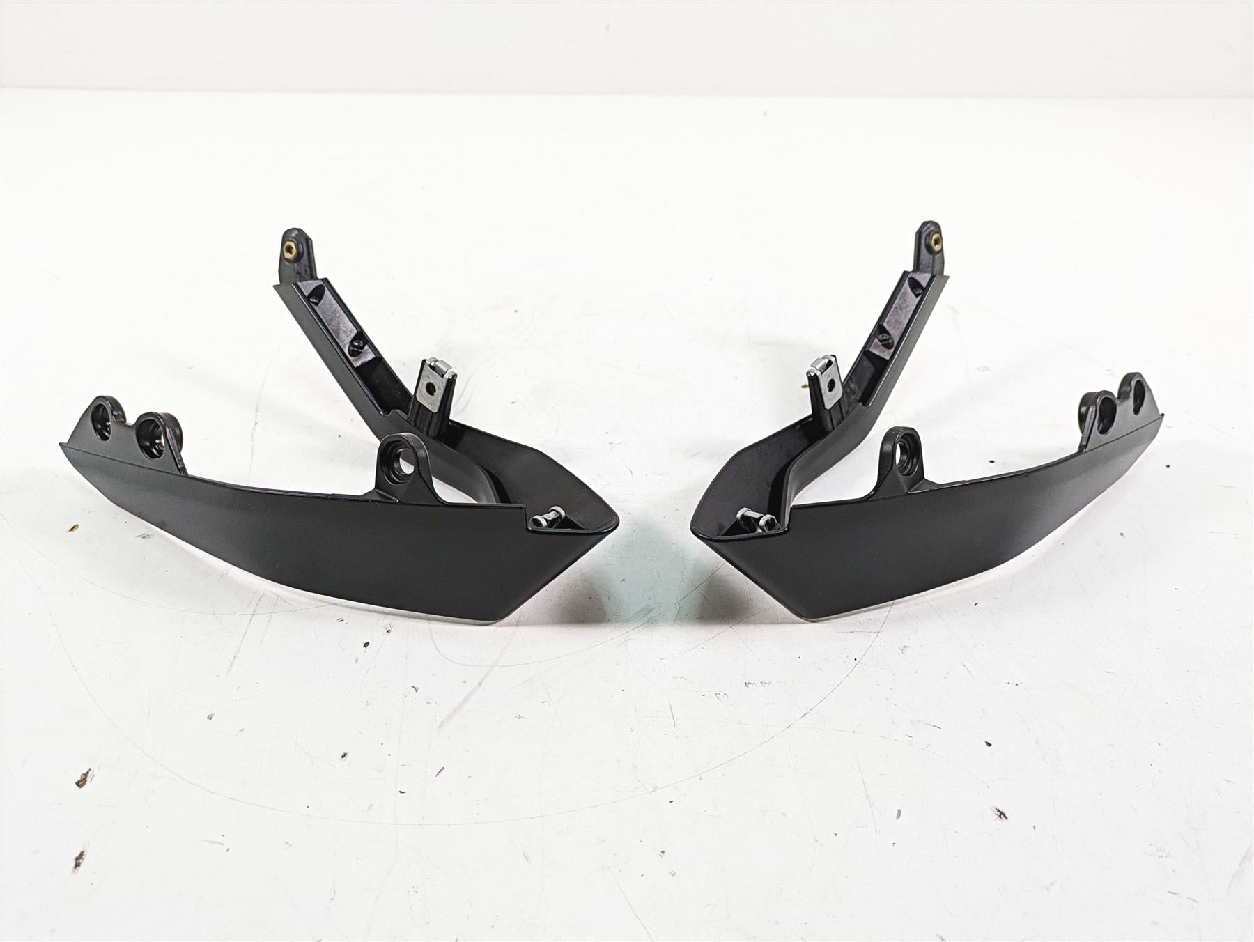 2017 Mv Agusta Dragster 800 Tail Side Cover Fairing Set B8914 B8913 {{ shop.shopifyCountryName }} - Mototech271