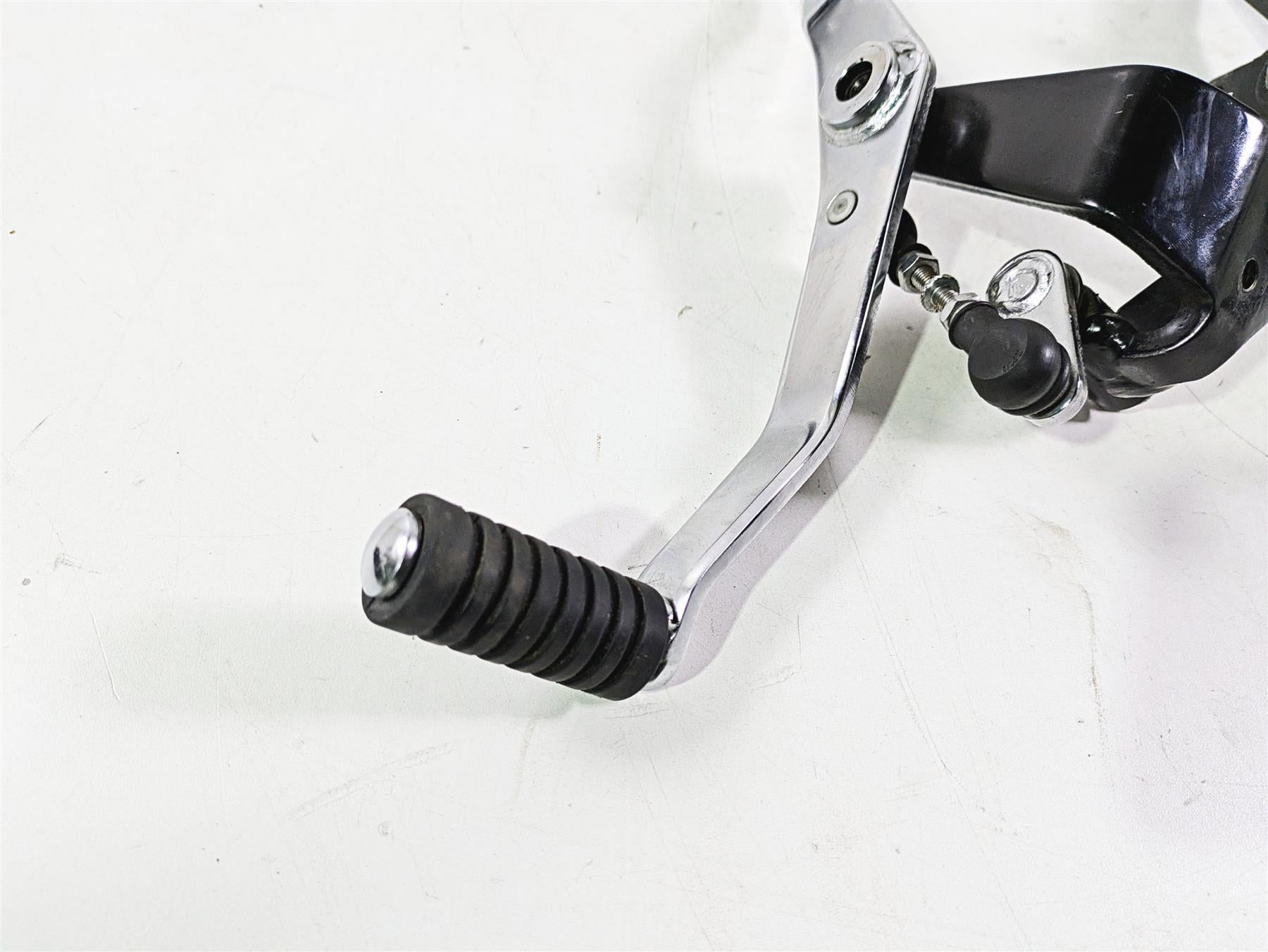 2008 Yamaha XVZ1300 Royal Star Front Floorboard Shifter Brake Pedal 4XY-27410-10 {{ shop.shopifyCountryName }} - Mototech271