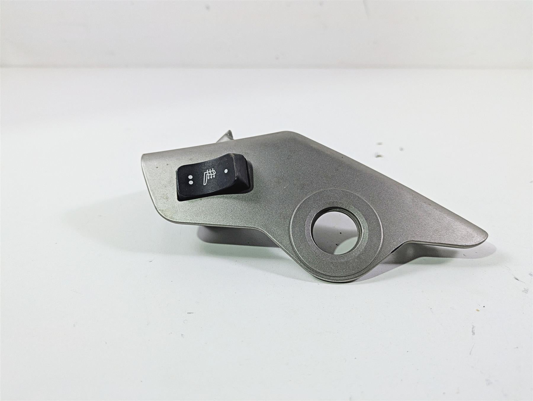 2014 BMW K1600 GTL  K48 Seat Heating Switch + Cover 61318522478 52537728243