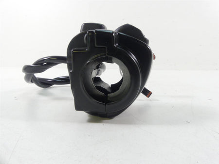 2019 Harley Softail FXBB Street Bob Right Hand Start Control Switch 71500462 {{ shop.shopifyCountryName }} - Mototech271