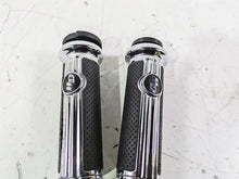 Load image into Gallery viewer, 2015 Harley Touring FLHTKL E -Glide Low Defiance Hand Grips Set  56100158 | Mototech271
