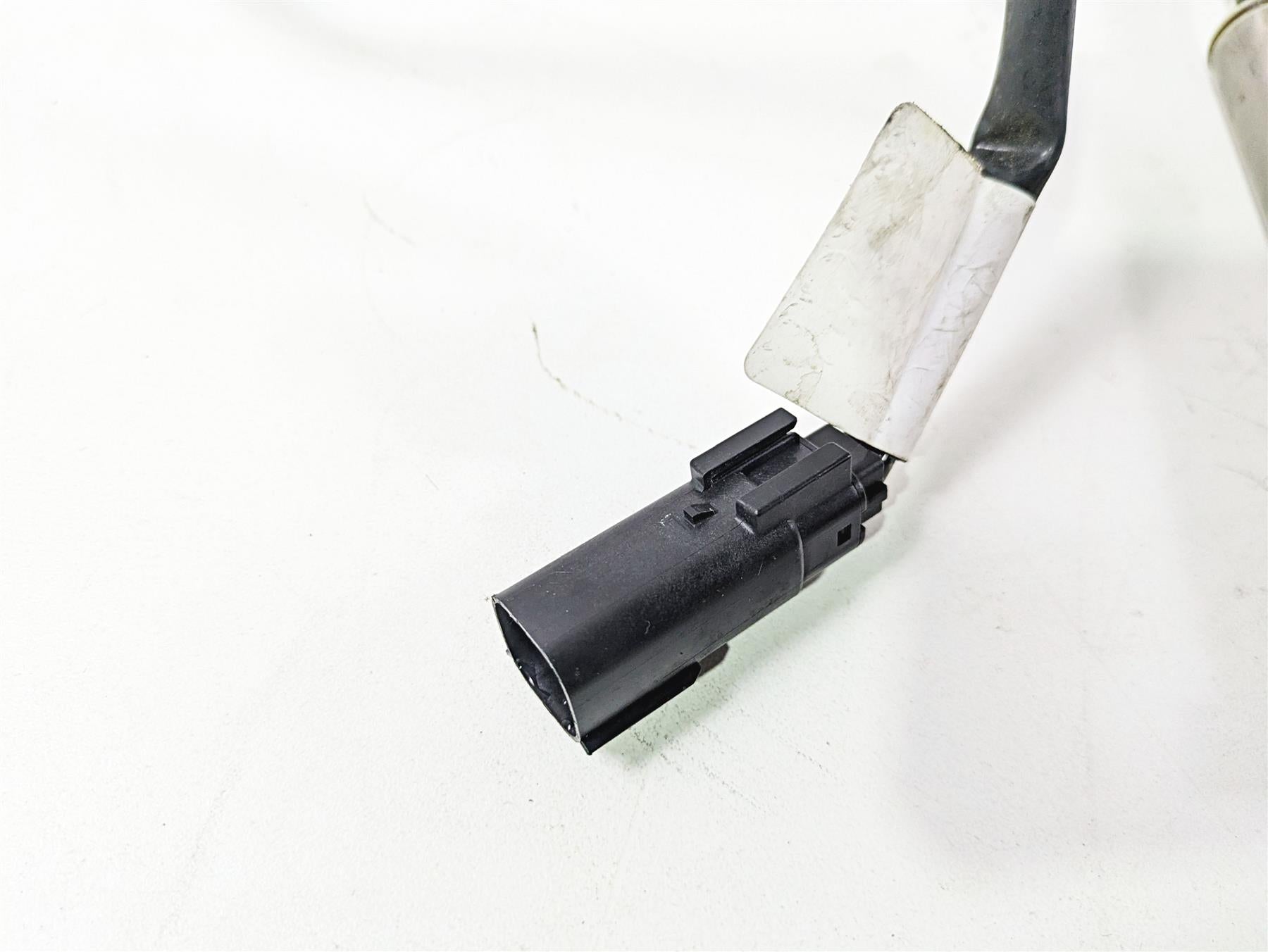 2008 Harley Touring FLHTP Electra Glide Ride By Wire Throttle Sensor 32305-08B {{ shop.shopifyCountryName }} - Mototech271
