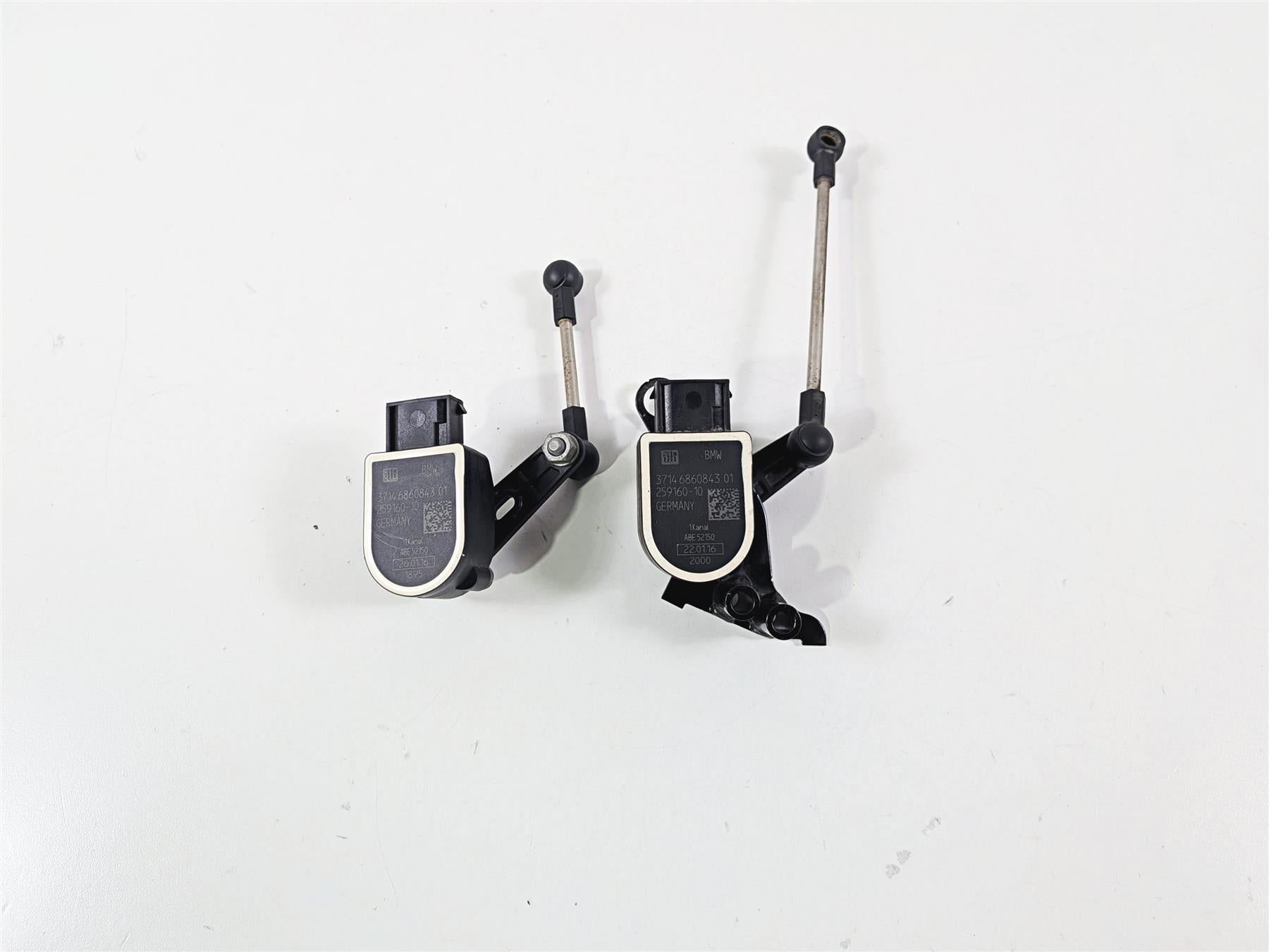 2016 BMW R1200RT RT RTW K52 Bike Height Level Sensor Set 37146860843 37146870000 {{ shop.shopifyCountryName }} - Mototech271