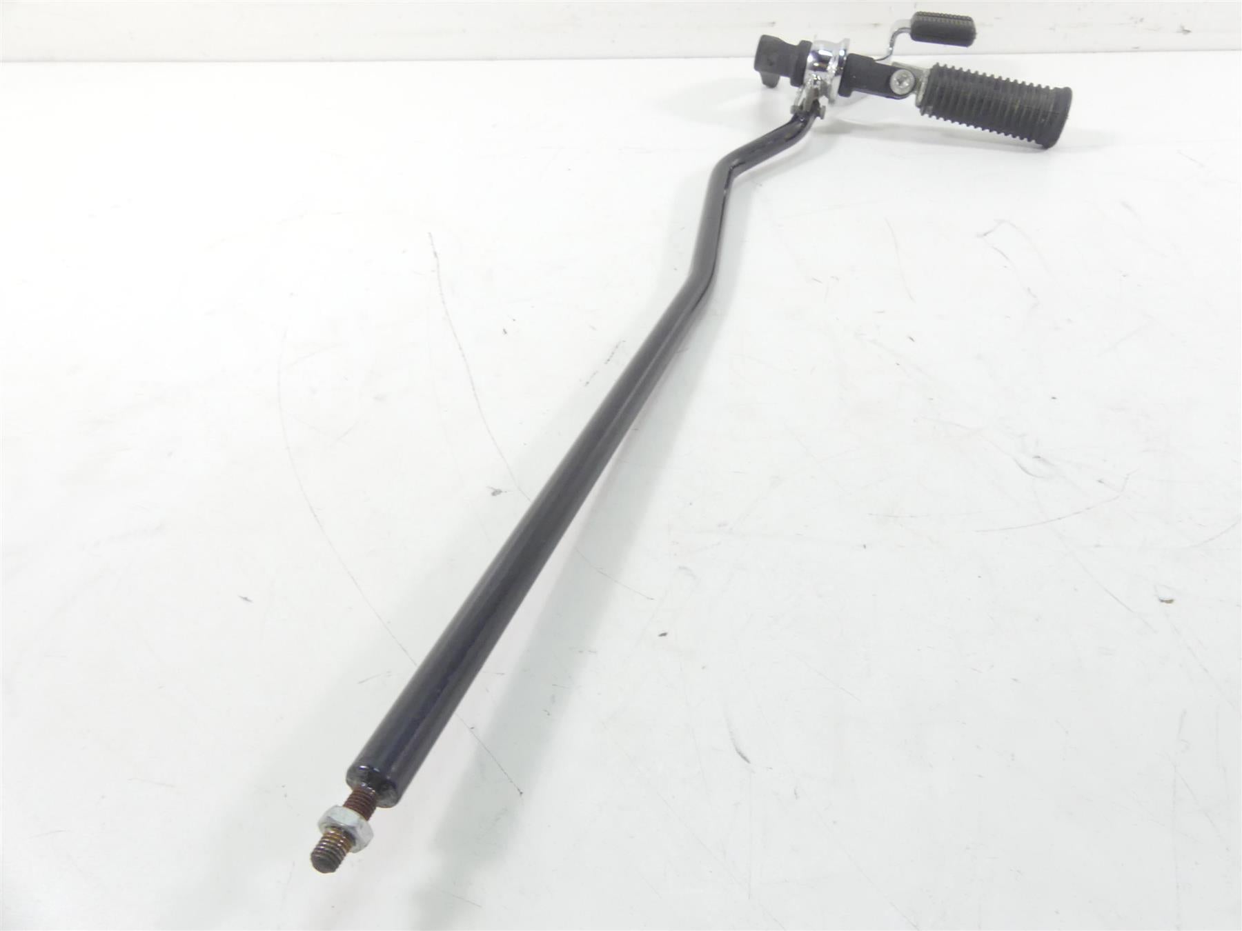 2014 Harley Dyna FXDF Fat Bob Right Forward Foot Control Set 42481-03A {{ shop.shopifyCountryName }} - Mototech271