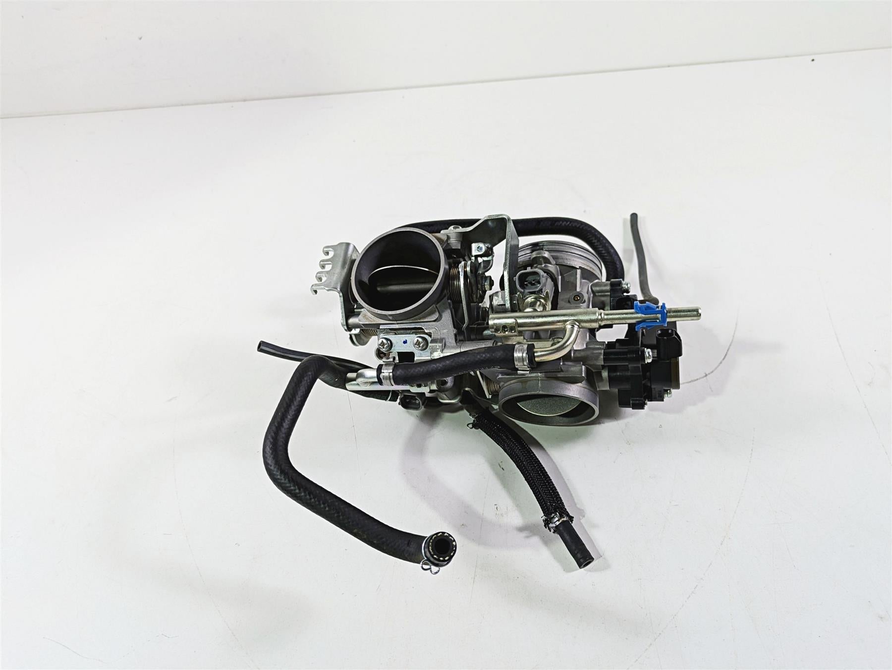 2016 Suzuki M109R VZR1800 Boulevard Mikuni Throttle Body Bodies 13405-48G30 {{ shop.shopifyCountryName }} - Mototech271