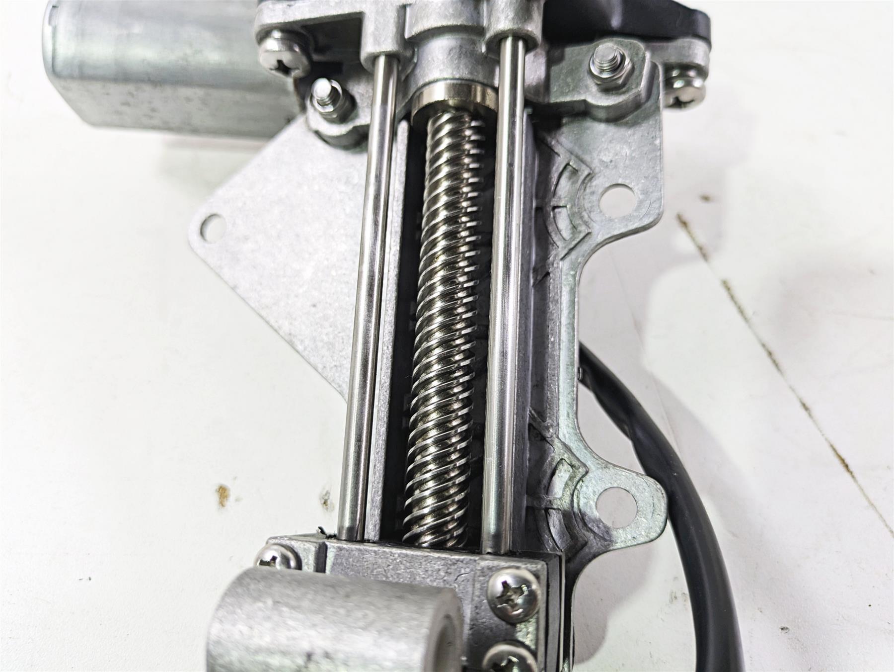 2019 Indian Chieftain Limited Windshield Motor Actuator 4016791 4081090 {{ shop.shopifyCountryName }} - Mototech271