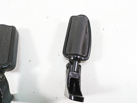 2018 Harley Touring FLHXSE CVO Street Glide Rear Airflow Footpeg Set 50500717 {{ shop.shopifyCountryName }} - Mototech271