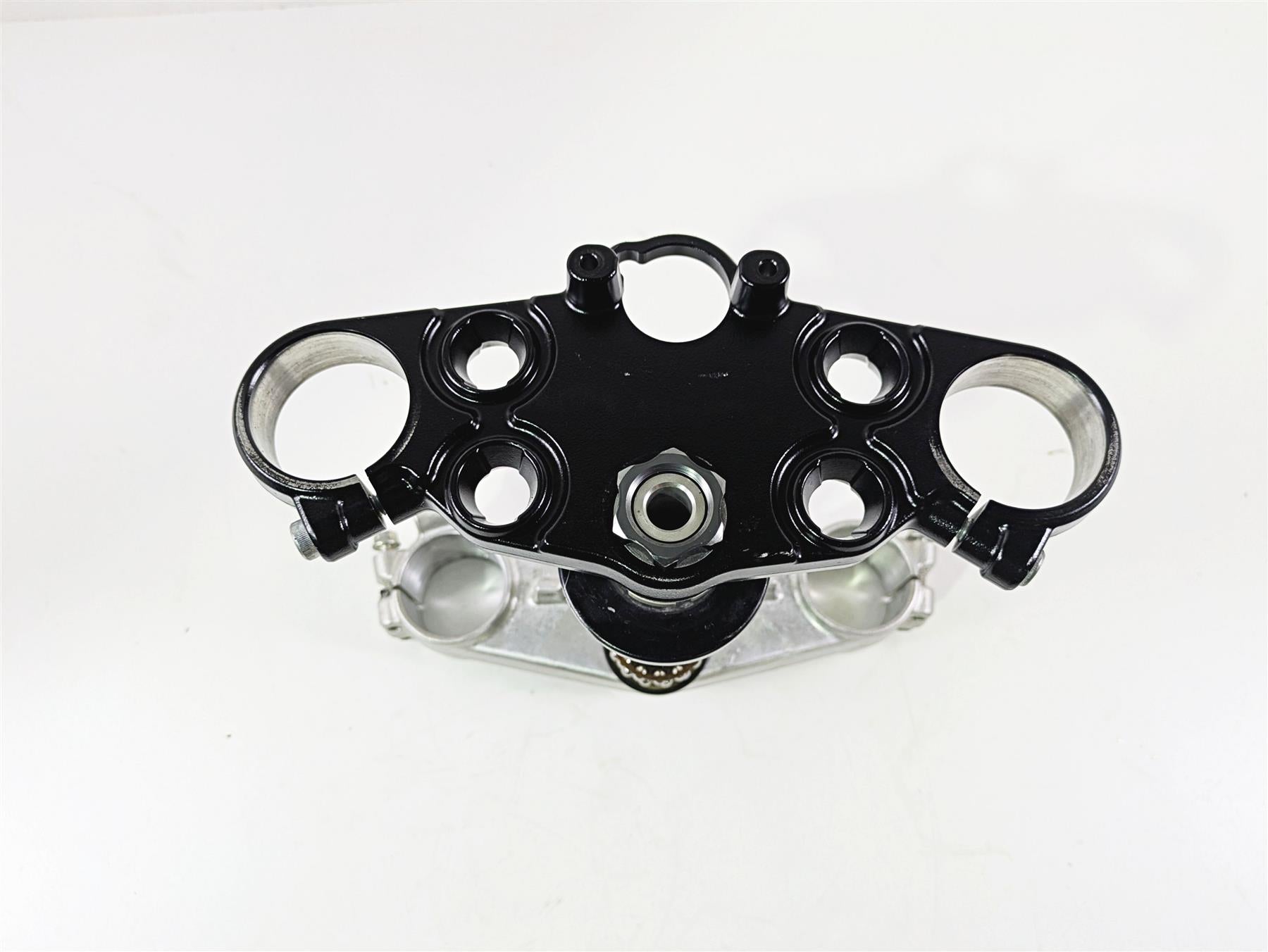 2023 Suzuki GSX1300 RR Hayabusa Upper Lower Triple Tree Set 51410-24F50 {{ shop.shopifyCountryName }} - Mototech271