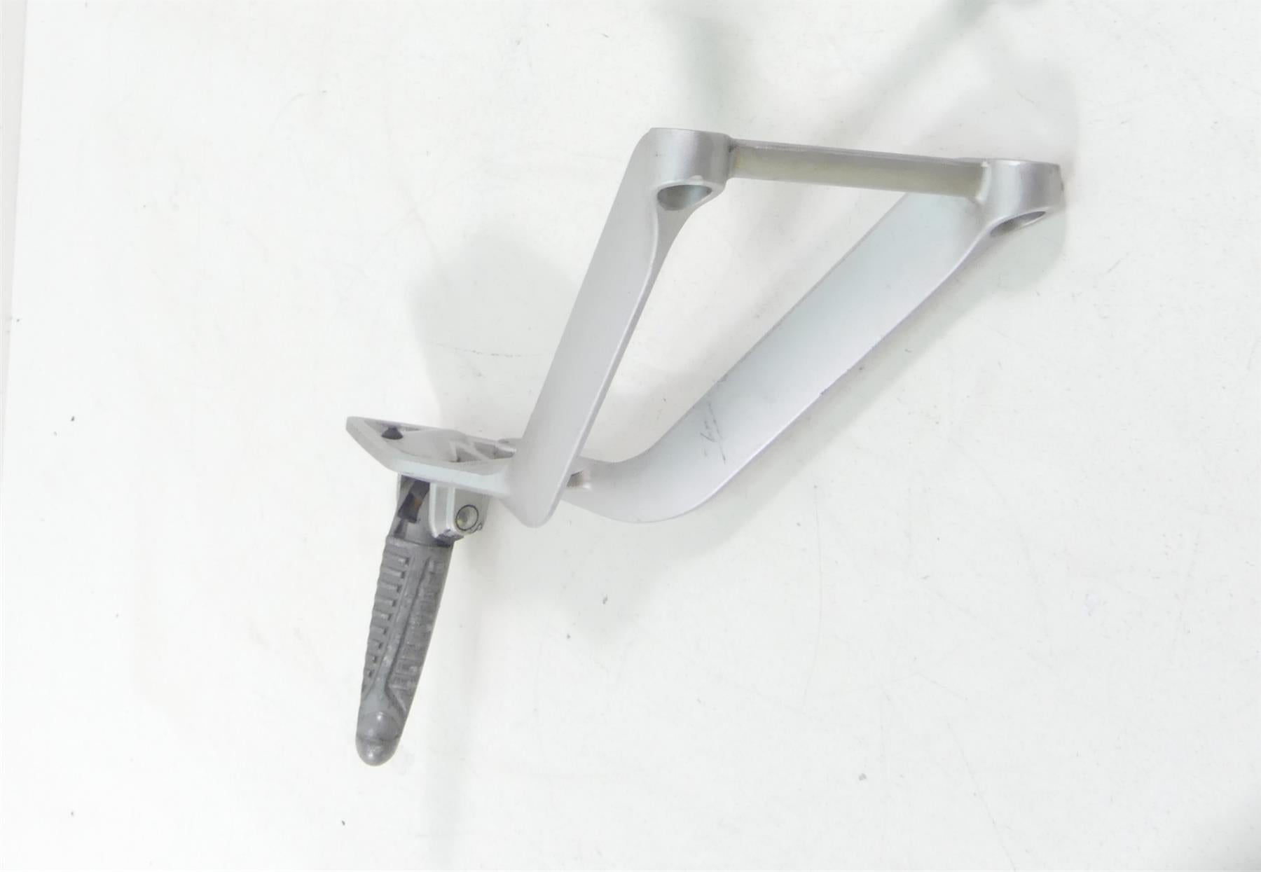 2012 Mv Agusta Brutale 1090 R Rear Passenger Footpeg Foot Peg Rest 80B098721 {{ shop.shopifyCountryName }} - Mototech271
