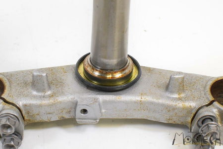 2006 Suzuki SV650 S Lower Triple Tree Steering Clamp 51410-17G20 {{ shop.shopifyCountryName }} - Mototech271