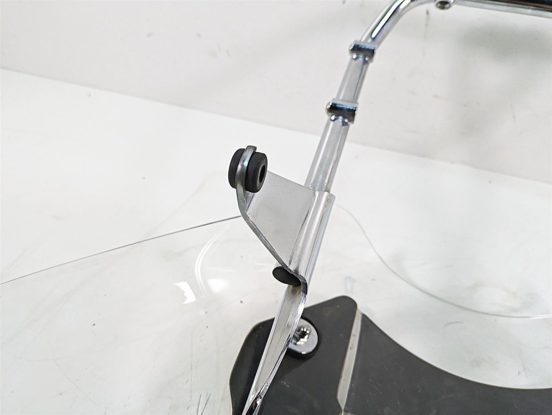 2014 Moto Guzzi California 1400 T Windshield Screen & Mounts B063721 B063984 {{ shop.shopifyCountryName }} - Mototech271