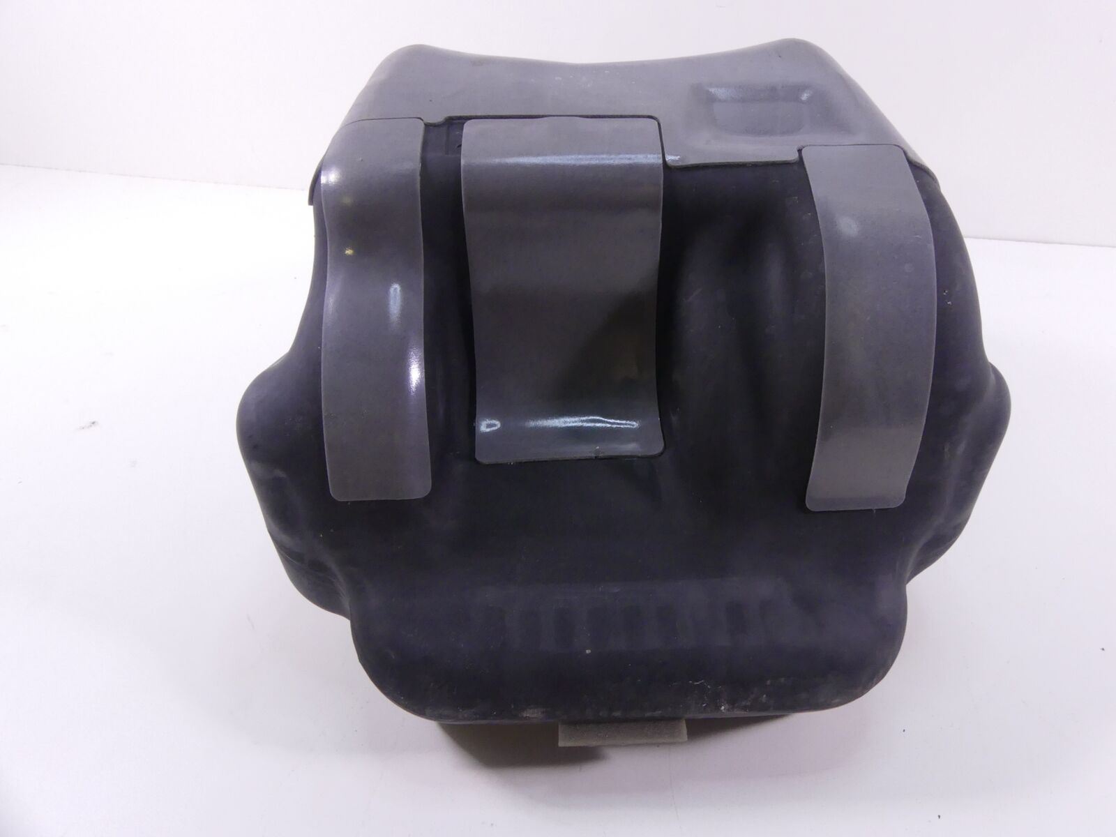 2019 Yamaha VMX17 V-Max 1700 Plastic Fuel Gas Tank Reservoir 2S3-25181-00-00 {{ shop.shopifyCountryName }} - Mototech271