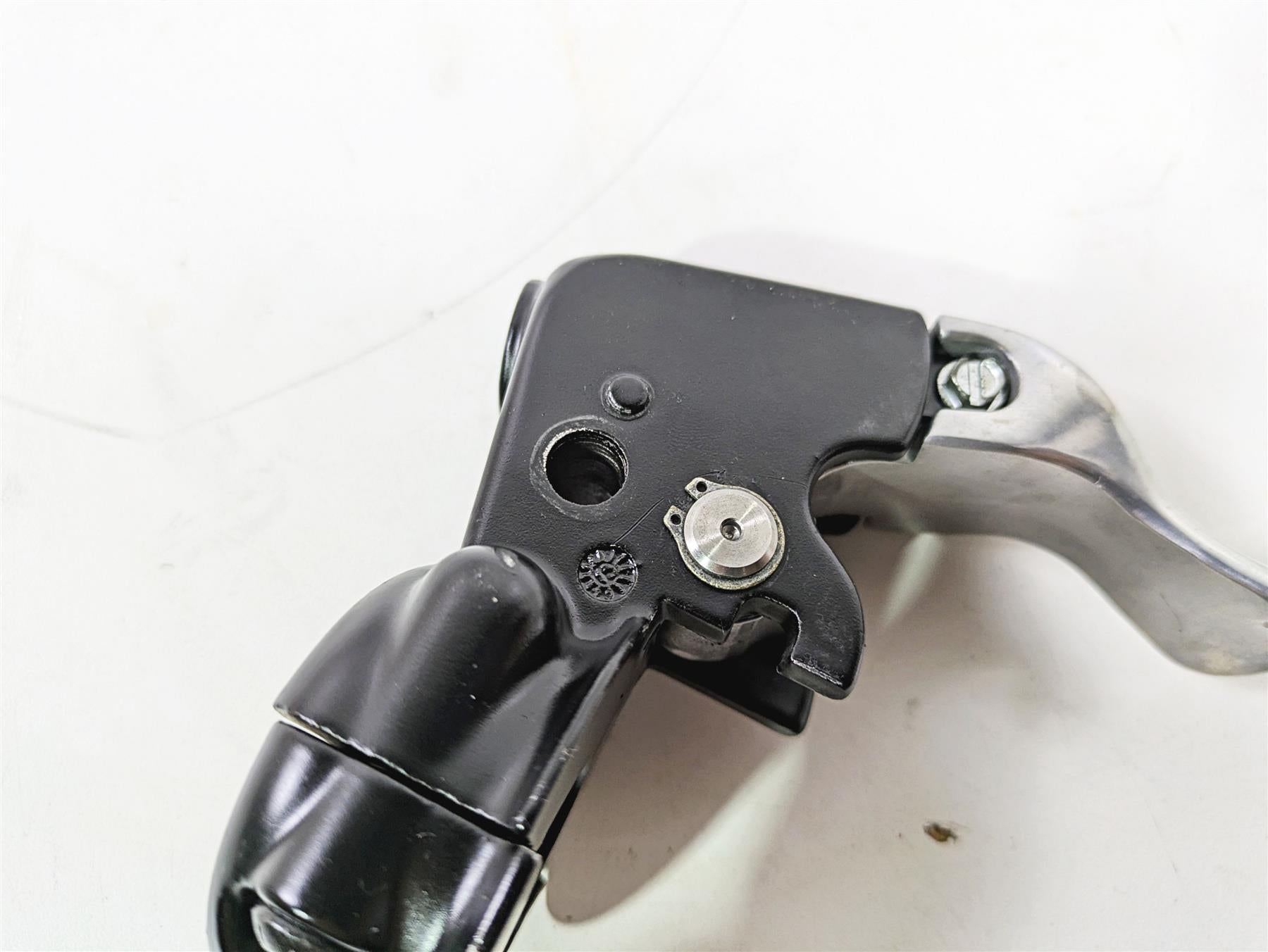 2016 Harley FXDL Dyna Low Rider Clutch Perch & Lever 38608-96 {{ shop.shopifyCountryName }} - Mototech271