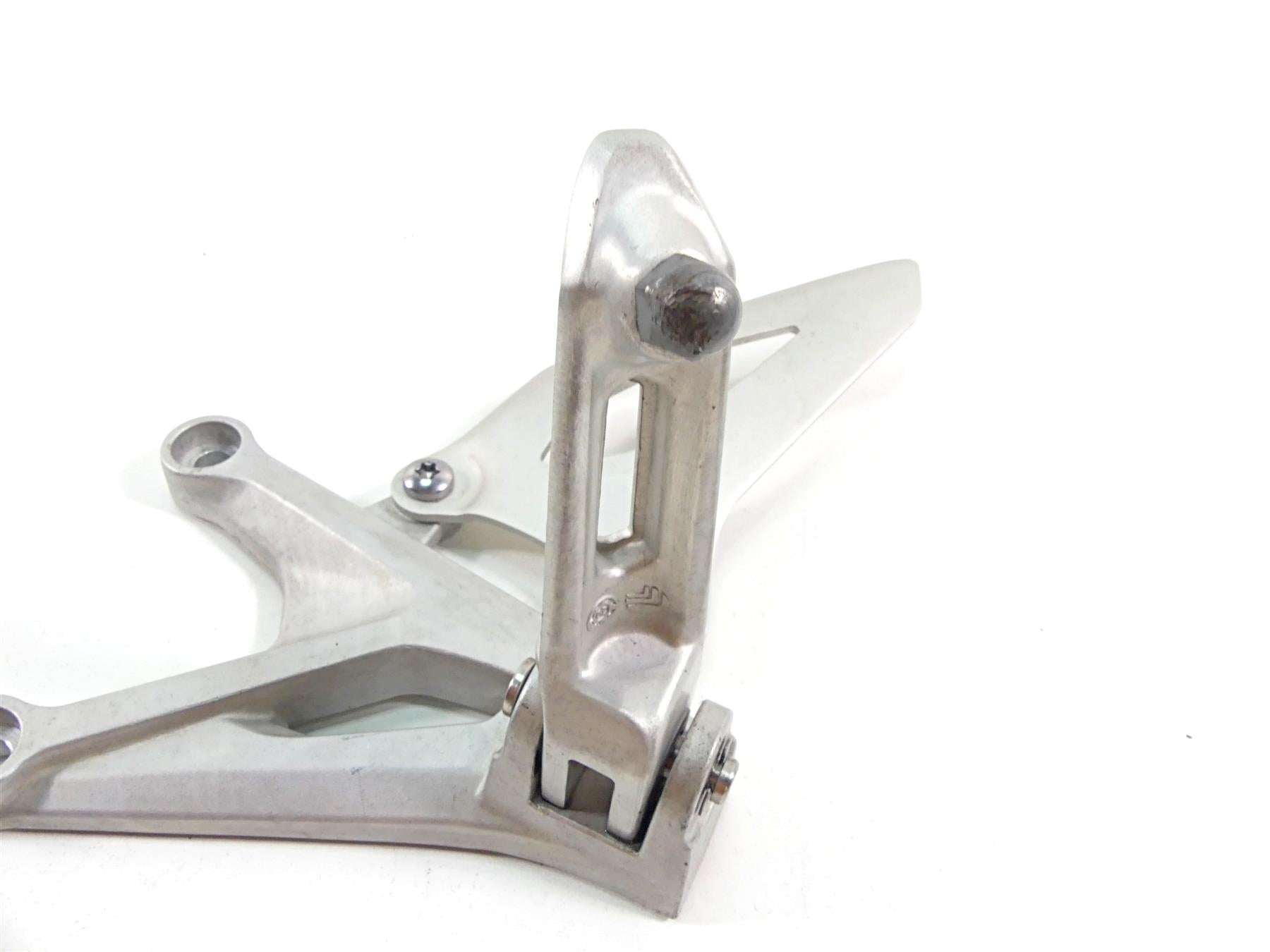 2022 Triumph Speed Triple 1200 RS Front Left Footpeg & Shifter T2082544 T2082910 {{ shop.shopifyCountryName }} - Mototech271