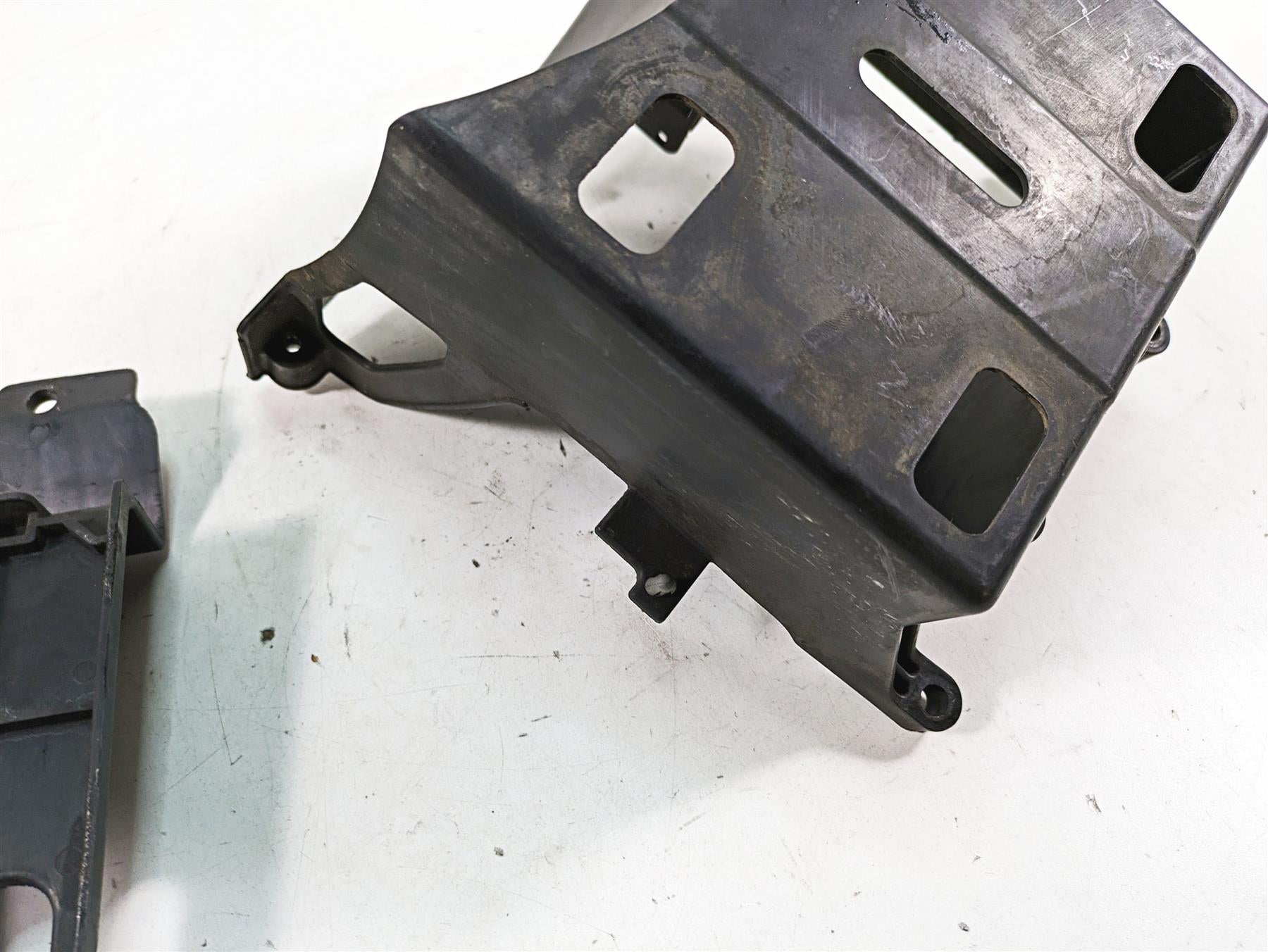 2011 Harley Touring FLHR Road King Battery & Electrical Holder Set 66281-09B {{ shop.shopifyCountryName }} - Mototech271