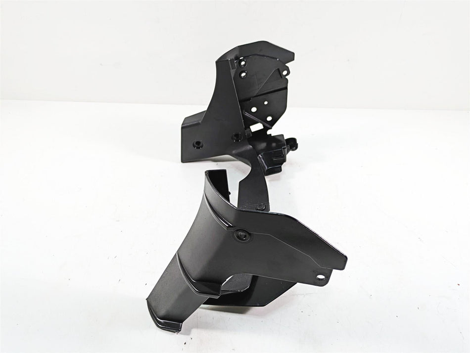 2020 Aprilia Tuono V4 Factory Radiator Cover Shroud Fairing Set 2B005665 {{ shop.shopifyCountryName }} - Mototech271