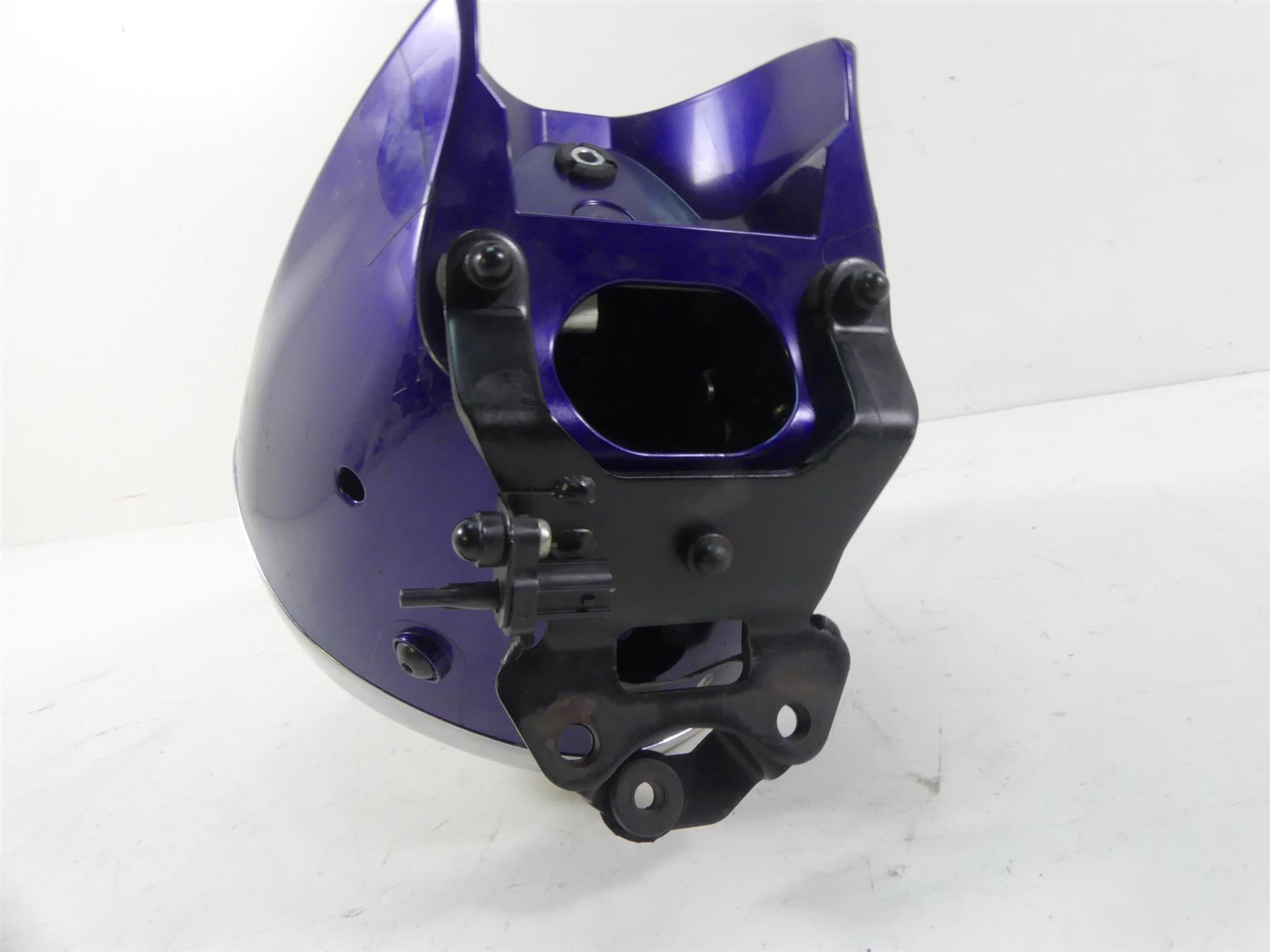 2007 Yamaha XVS1300 V-Star Headlight Head Light Lamp & Bucket 3D8-84320-00-00 {{ shop.shopifyCountryName }} - Mototech271