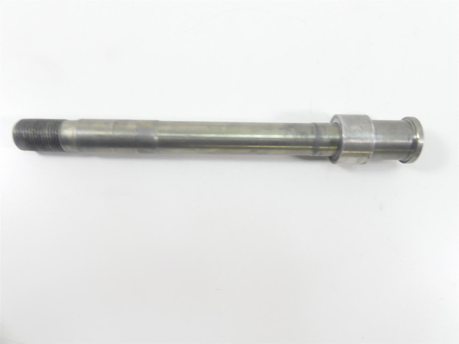 2018 Harley FXBRS Softail Breakout Front 1" Wheel Spindle Axle 43000080 {{ shop.shopifyCountryName }} - Mototech271