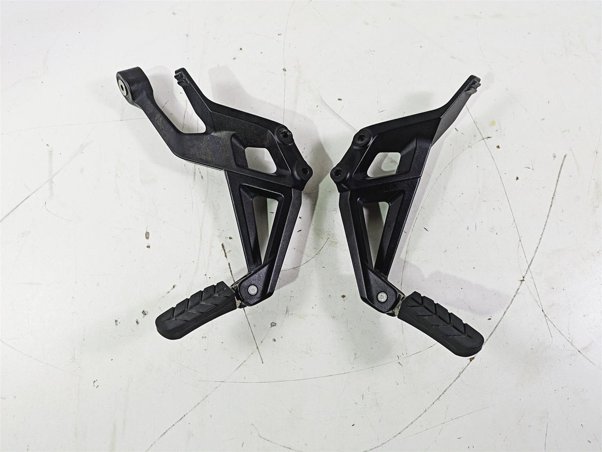 2022 KTM 1290 Super Adventure S Rear Passenger Footpeg Set 61912020090C1 {{ shop.shopifyCountryName }} - Mototech271