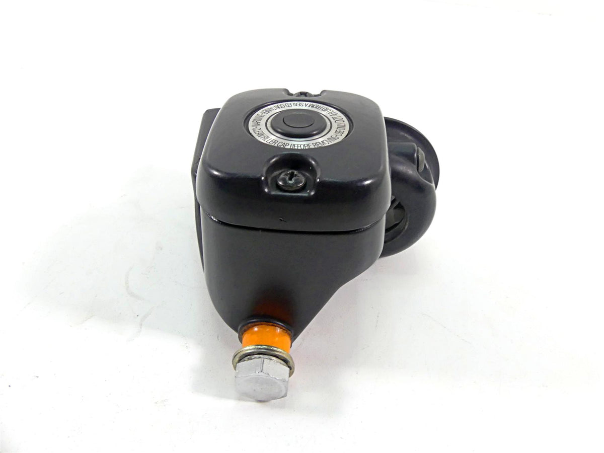 2011 Harley Softail FXS Blackline Front Brake Master Cylinder 9/16" 45029-11D {{ shop.shopifyCountryName }} - Mototech271