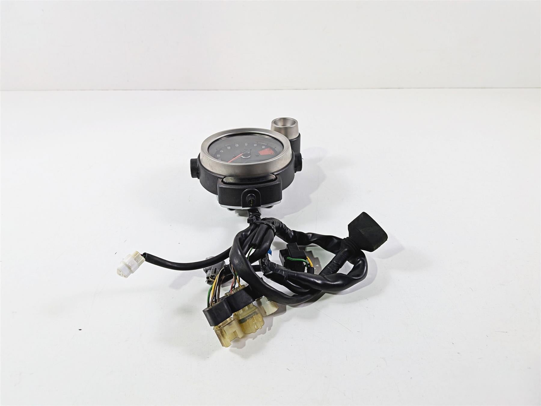 2009 Yamaha VMX17 V-Max 1700 Tachometer Tacho Gauge Instrument 2S3-83580-00-00-Mototech271