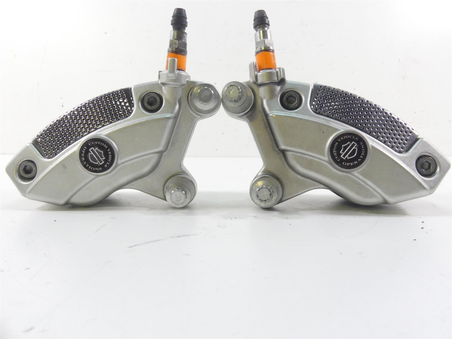 2009 Harley FLHTCU SE4 CVO E-Glide Front Brake Caliper Set 42938-08 42939-08 {{ shop.shopifyCountryName }} - Mototech271