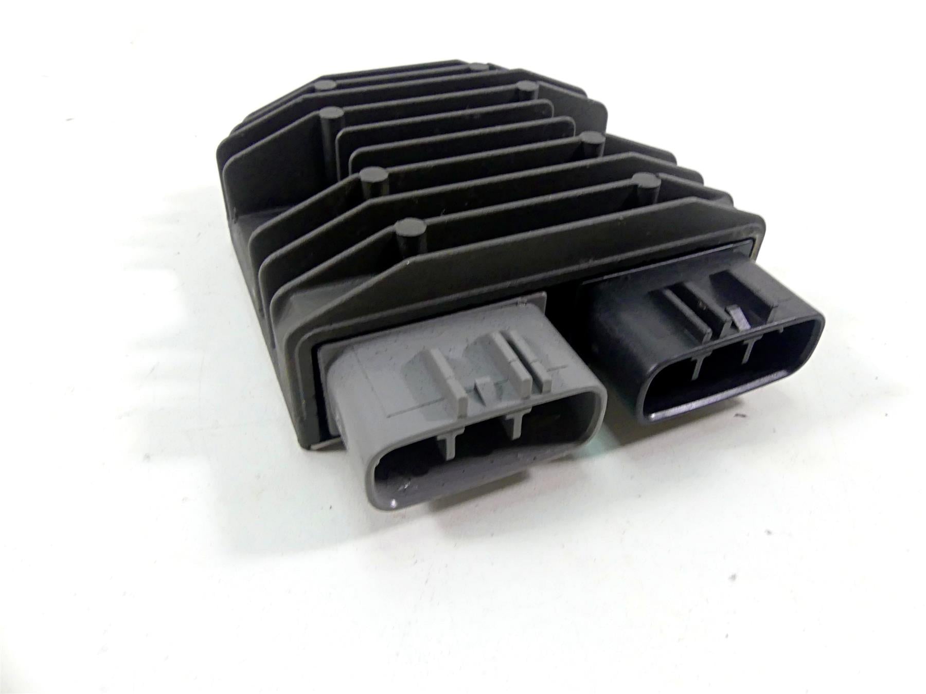 2011 Sea-Doo RXT-X 260 Rectifier Voltage Regulator SH775AA 710001103 {{ shop.shopifyCountryName }} - Mototech271