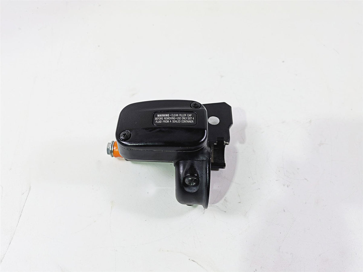 2017 Harley Softail Heritage Classic FLSTC Front Brake Master Cylinder 41700233 {{ shop.shopifyCountryName }} - Mototech271