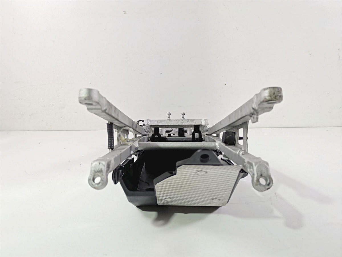 2017 Aprilia RSV 1100 Tuono V4 Factory Straight Subframe & Inner Fender 2B003589 {{ shop.shopifyCountryName }} - Mototech271