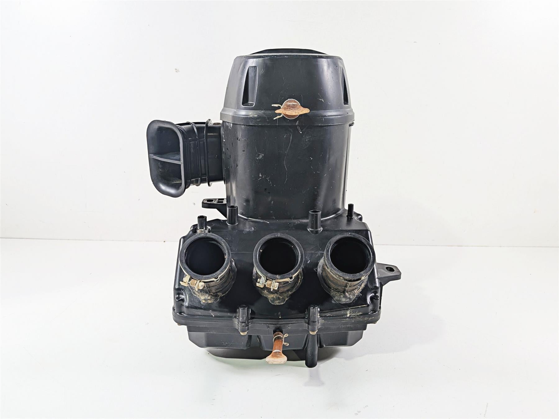 2017 Yamaha YXZ1000R EPS SS Air Cleaner Breather & All Tubes 2HC-E4411-01-00 {{ shop.shopifyCountryName }} - Mototech271