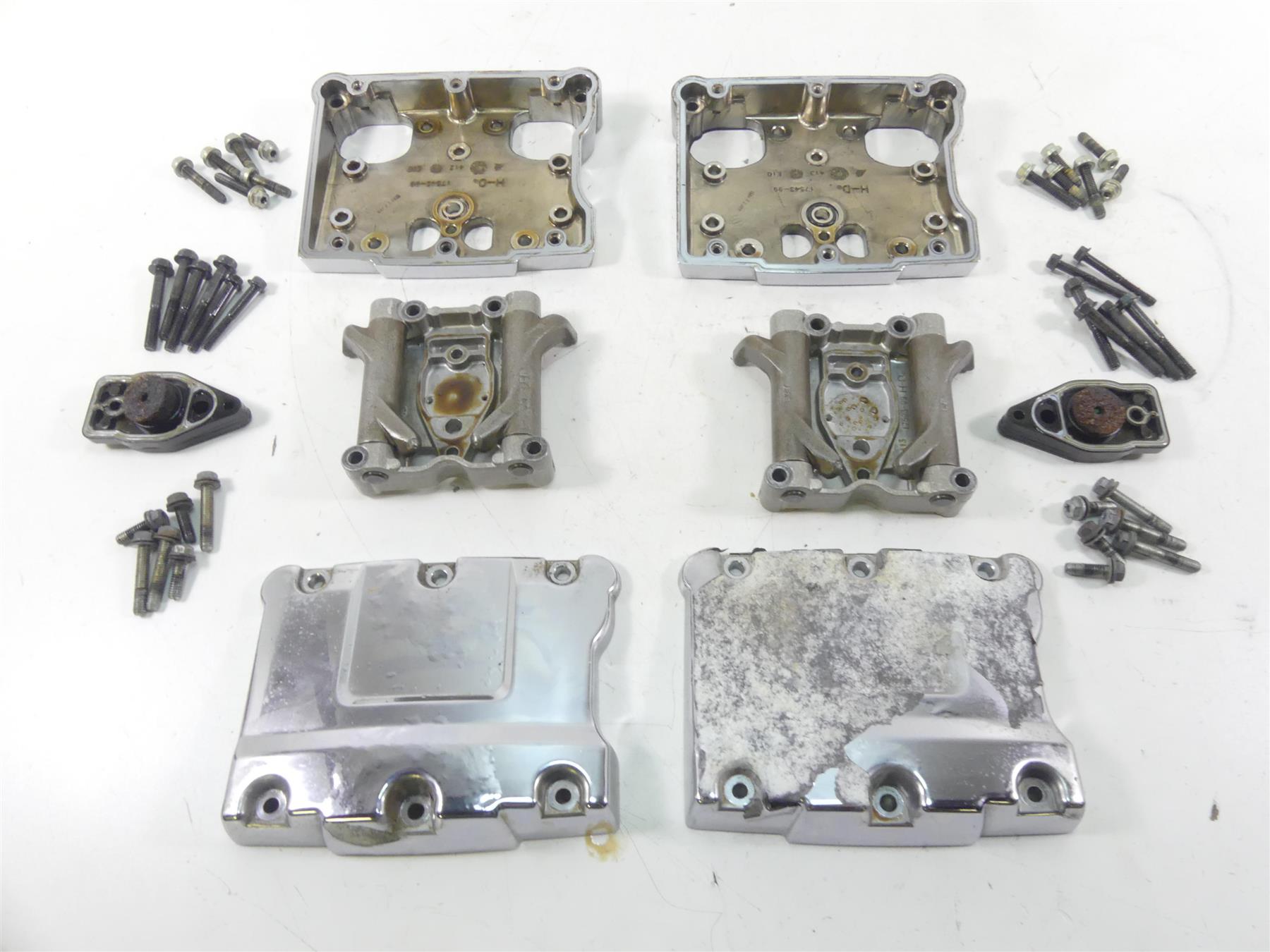 2002 Harley Softail FXSTDI Deuce Chrome Rocker Arm Box Cover Set 17543-99 {{ shop.shopifyCountryName }} - Mototech271