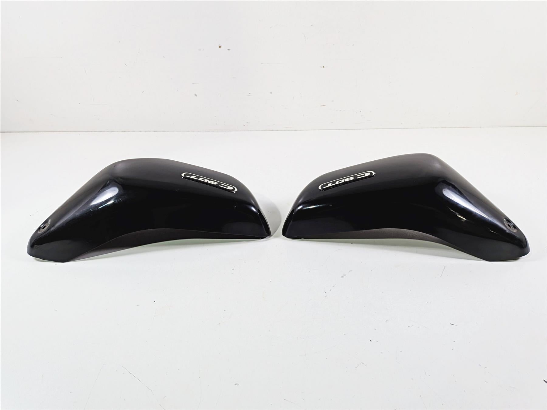 2006 Suzuki C90 VL1500T Boulevard Side Cover Fairing Set 47110-10F00 47210-10F00 {{ shop.shopifyCountryName }} - Mototech271