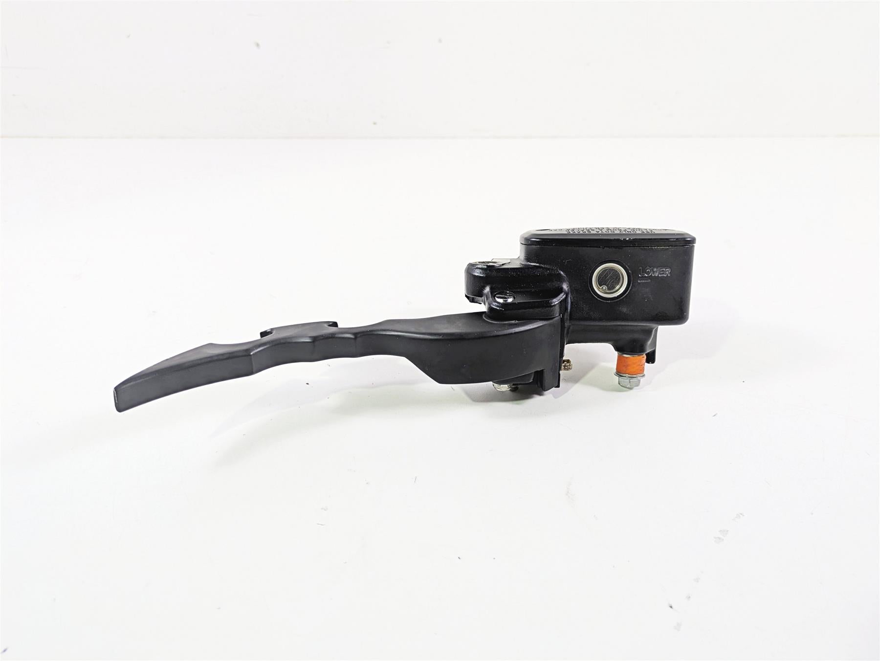 2019 Suzuki M109R VZR1800 Boulevard Front Brake Master Cylinder 5/8 59600-10FK0 {{ shop.shopifyCountryName }} - Mototech271