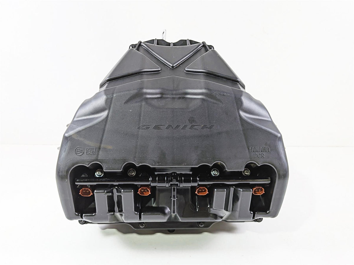 2016 Yamaha YZF R1 RN32 Air Box Cleaner & Injectors 2CR-14411-00-00 {{ shop.shopifyCountryName }} - Mototech271