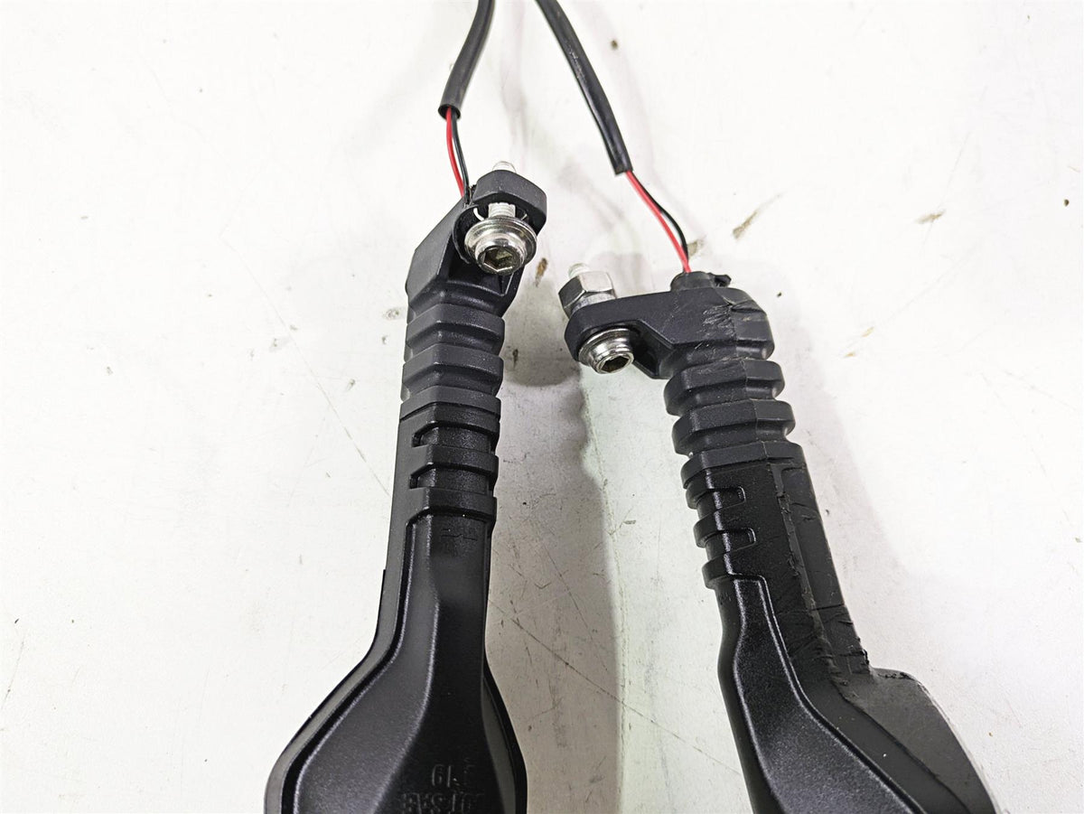 2023 BMW G310R K03 Front Blinker Turn Signal Set 63138557204 {{ shop.shopifyCountryName }} - Mototech271