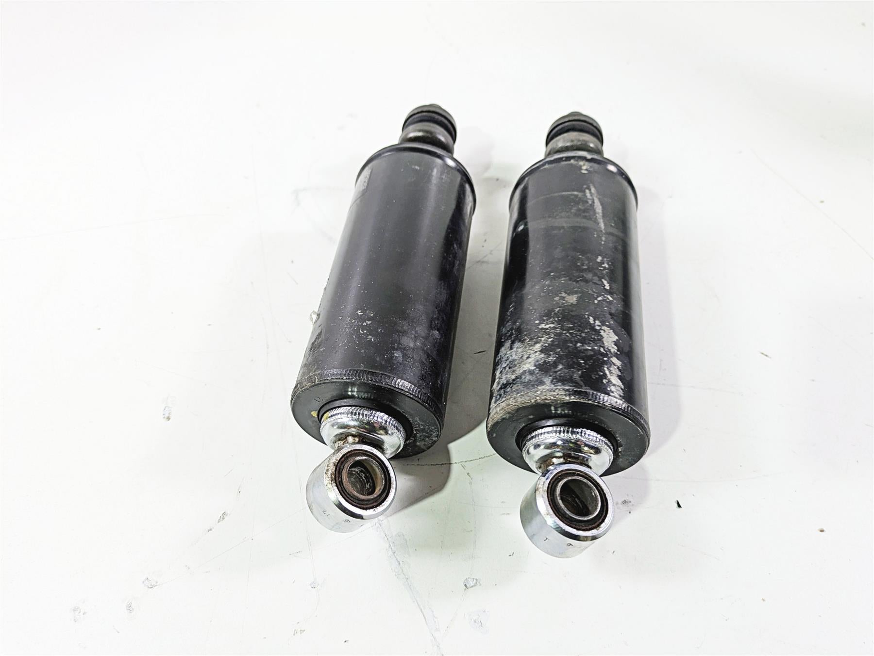 2017 Harley FLS Softail Slim Straight Rear Showa Damper Shock Set 54549-04 {{ shop.shopifyCountryName }} - Mototech271