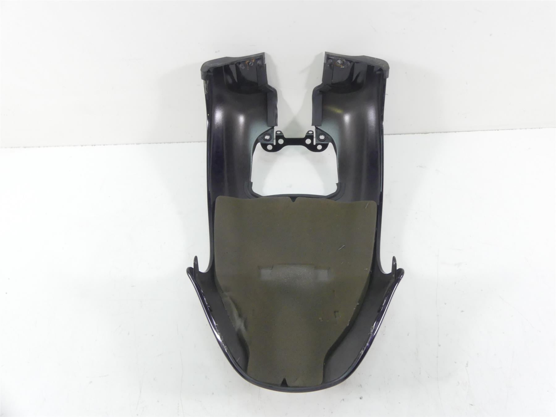 2013 Yamaha VMX17 V-Max 1700 Center Fuel Tank Air Box Cover - Nice 2S3-2171A-00 {{ shop.shopifyCountryName }} - Mototech271