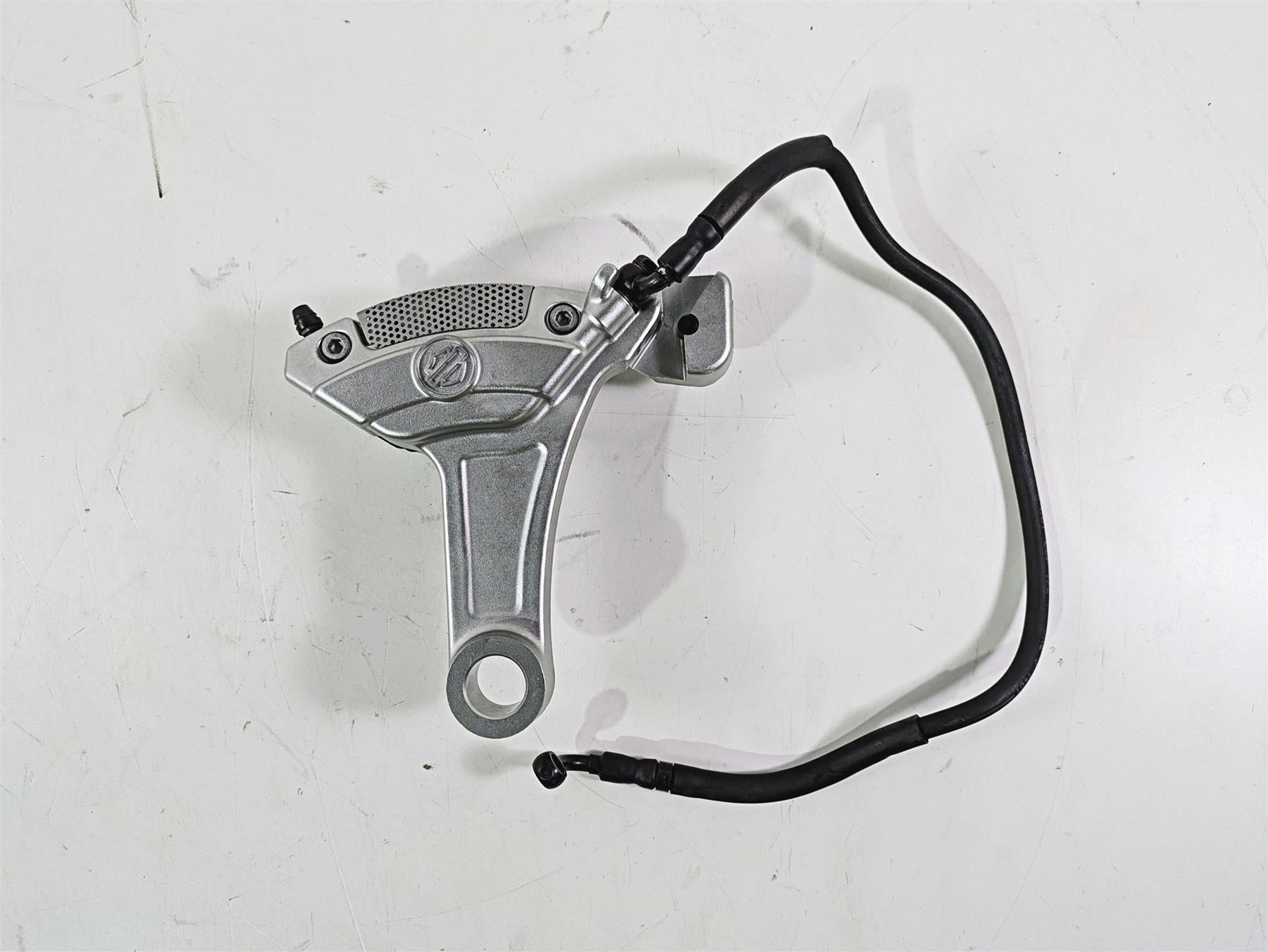 2006 Harley VRSCR Street V-Rod Rear Brake Caliper Silver 44557-06A {{ shop.shopifyCountryName }} - Mototech271