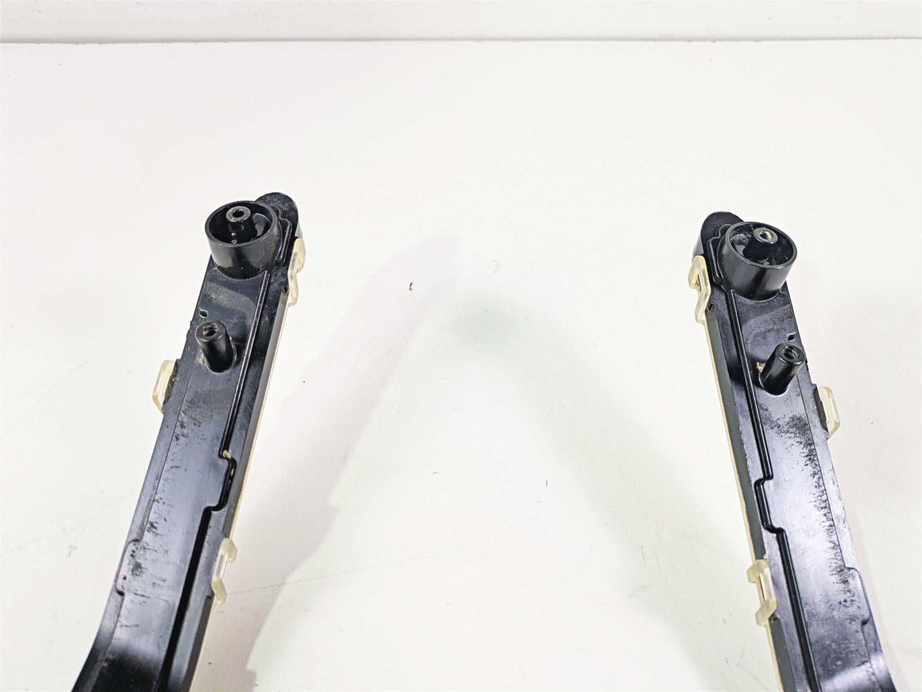 2020 Can Am Maverick X3 Turbo R STD Front Signature Running Light Set 710004994 {{ shop.shopifyCountryName }} - Mototech271