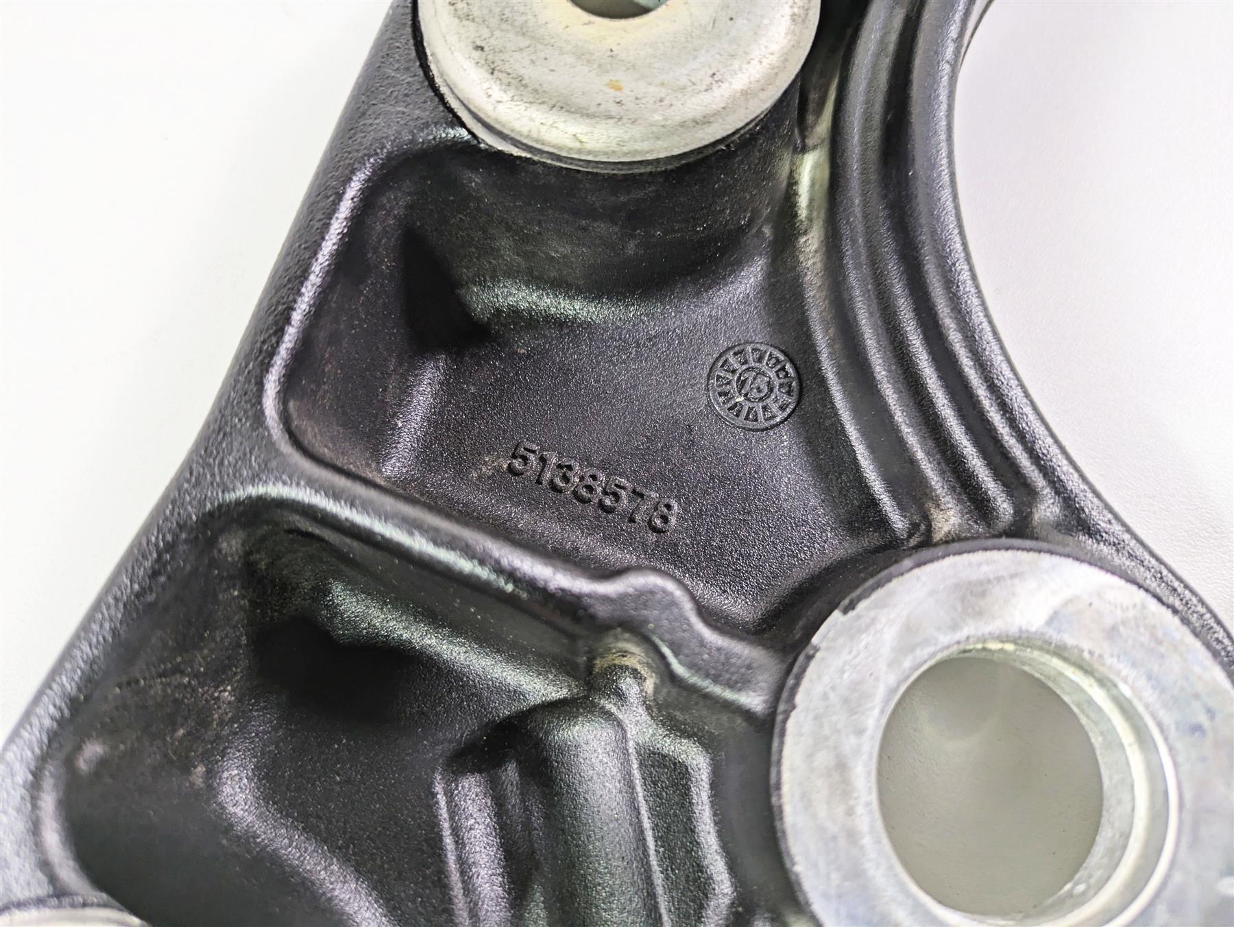 2016 Indian Chief Classic Upper Triple Tree Steering Clamp 5138578 {{ shop.shopifyCountryName }} - Mototech271