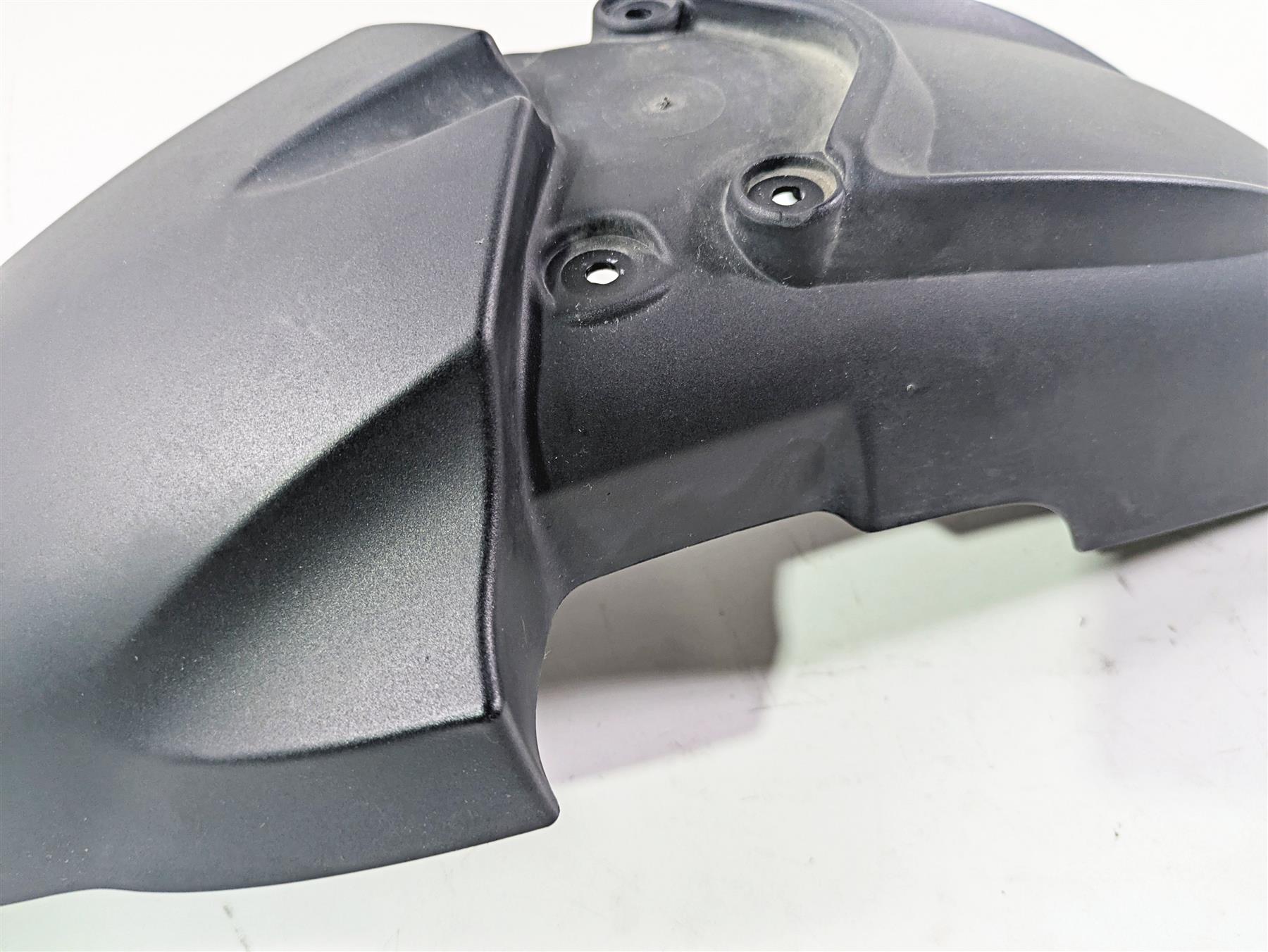 2010 BMW R1200GS K25 Front Lower Fender Black Molded 46617667681 {{ shop.shopifyCountryName }} - Mototech271